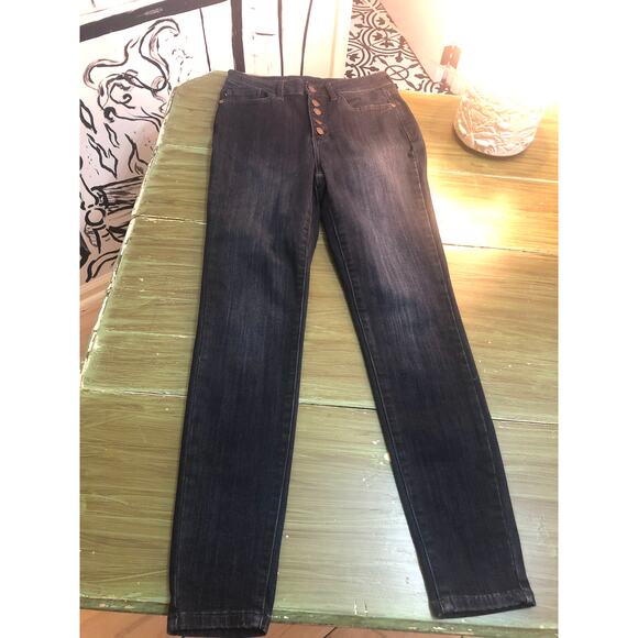 Judy Blue NWOT Skinny Fit Dark Wash Button Fly Jeans - Size 27 - Picture 1 of 10